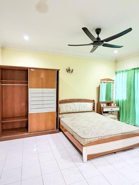 Rumah Teres 2-Tingkat untuk Dijual di Klang (Selangor) - Aeric Petrelli Goh - Bedroom - PropertyGuru.com.my