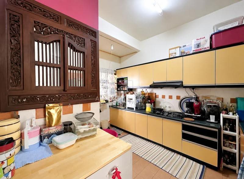 Rumah Teres 2-Tingkat untuk Dijual di Bandar Tun Hussein Onn (Cheras) - Aizat Saifulrullah - Kitchen - PropertyGuru.com.my