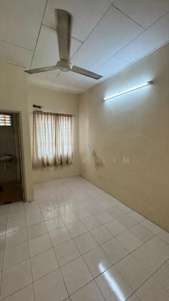 2-storey Terraced House for Rent in Teluk Kumbar (Penang) - Lucas Lim - Interior - PropertyGuru.com.my