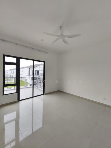2-storey Terraced House for Rent in Taman Ekoflora (Johor Bahru) - Alicia Lim - Balcony - PropertyGuru.com.my