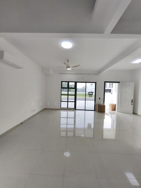 2-storey Terraced House for Rent in Taman Ekoflora (Johor Bahru) - Alicia Lim - Living Room - PropertyGuru.com.my