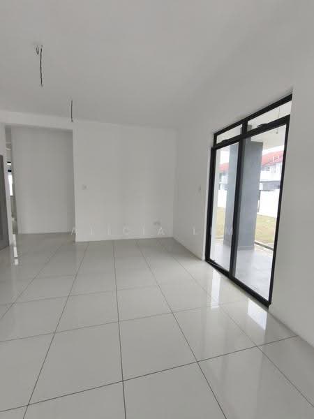 Semi-Detached House for Sale in Bandar Dato Onn (Tebrau) - Alicia Lim - PropertyGuru.com.my