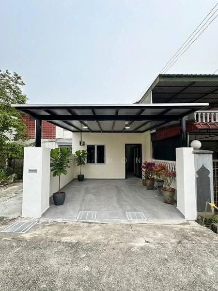 2-storey Terraced House for Sale in Johor Bahru (Johor) - Zen Wong - Exterior - PropertyGuru.com.my