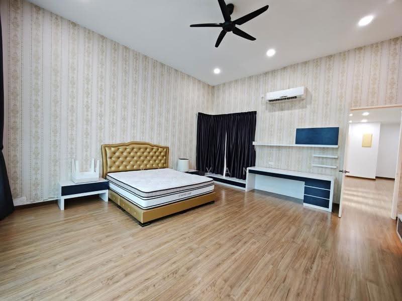 Rumah Banglo untuk Dijual di Taman Desa Tebrau (Tebrau) - Xiu Yan - Bedroom - PropertyGuru.com.my