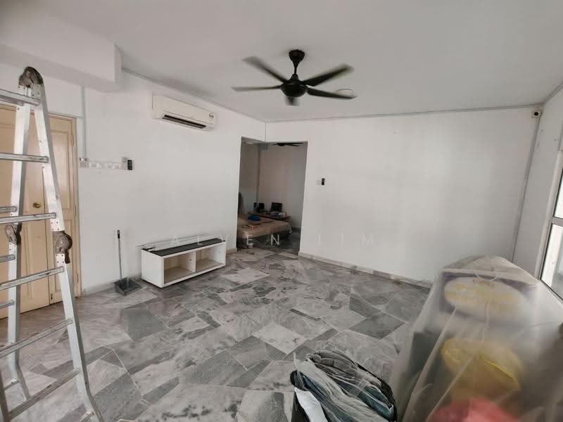 Rumah Teres 2-Tingkat untuk Dijual di Taman Sungai Besi Indah (Seri Kembangan) - Alven Lim - Living Room - PropertyGuru.com.my