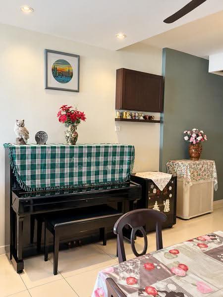 Condominium for Sale at 10 Island Resort - Andrew Chong - Living Room - PropertyGuru.com.my