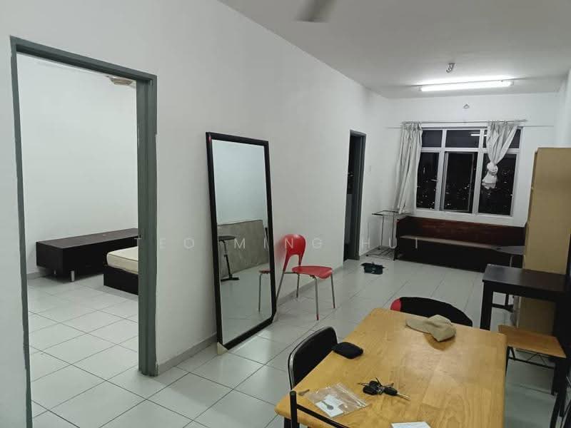 Kediaman Servis untuk Dijual di South City (Perdana Selatan) Block A & B - TEO MING HUI - Bedroom - PropertyGuru.com.my