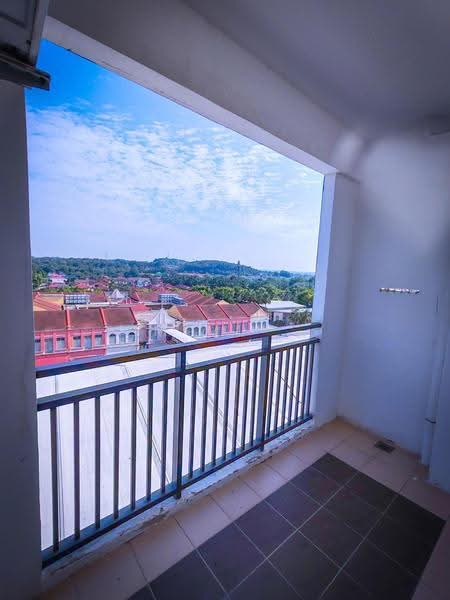Apartment for Sale at Bayou Lagoon Park Resort - Mimi . - Balcony - PropertyGuru.com.my