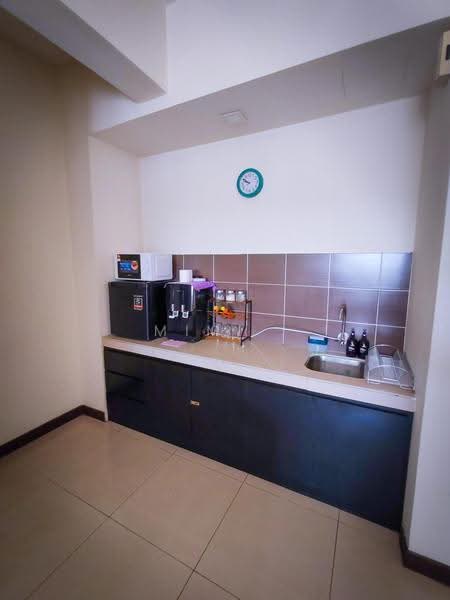 Apartment for Sale at Bayou Lagoon Park Resort - Mimi . - Kitchen - PropertyGuru.com.my
