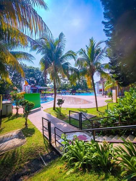 Apartment for Sale at Bayou Lagoon Park Resort - Mimi . - Pool - PropertyGuru.com.my