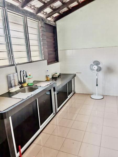 Rumah Teres 1-Tingkat untuk Disewa di Taman Impian (Teluk Intan) - Fennie Tee - Kitchen - PropertyGuru.com.my