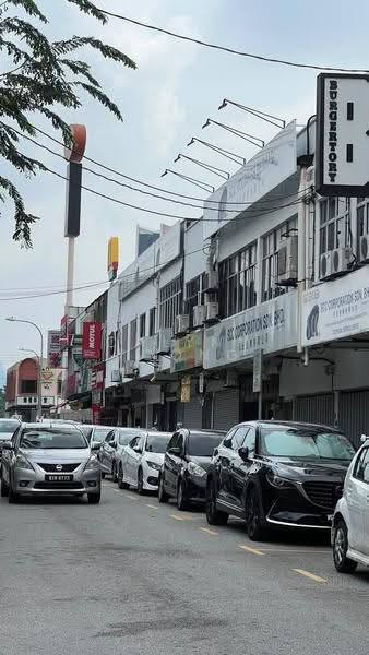 Shop / Office for Rent in Taman Overseas Union (Taman Oug) (Jalan Klang Lama (Old Klang Road)) - Calynn Yoong - PropertyGuru.com.my