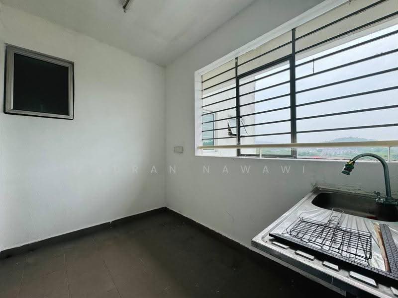 Kondominium untuk Dijual di Tiara ParkHomes - Fauran Nawawi - Kitchen - PropertyGuru.com.my