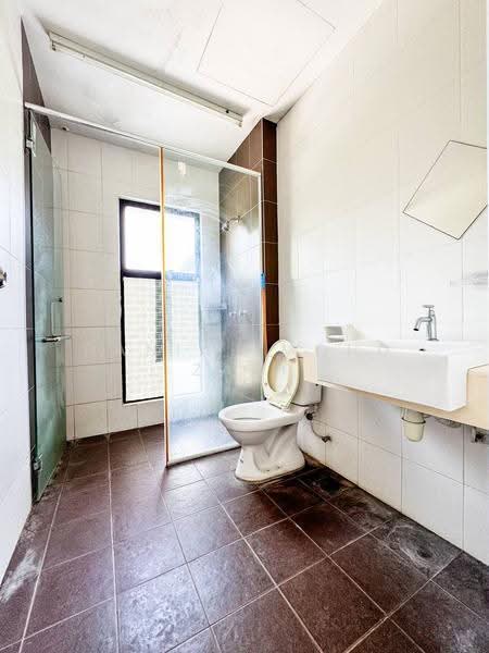 2-storey Terraced House for Sale in Puchong (Selangor) - Danial Mohd Zaki - Bathroom - PropertyGuru.com.my
