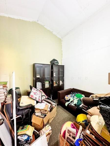 Rumah Teres 1-Tingkat untuk Dijual di Klang (Selangor) - Danial Mohd Zaki - Study - PropertyGuru.com.my