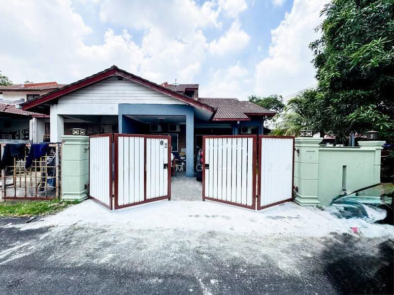 Rumah Teres 1-Tingkat untuk Dijual di Klang (Selangor) - Danial Mohd Zaki - Exterior - PropertyGuru.com.my