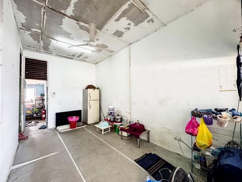 Factory for Sale in Beranang (Selangor) - Danial Mohd Zaki - Kitchen - PropertyGuru.com.my
