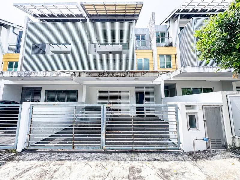 Rumah Teres 2-Tingkat untuk Dijual di Kajang (Selangor) - Danial Mohd Zaki - Exterior - PropertyGuru.com.my