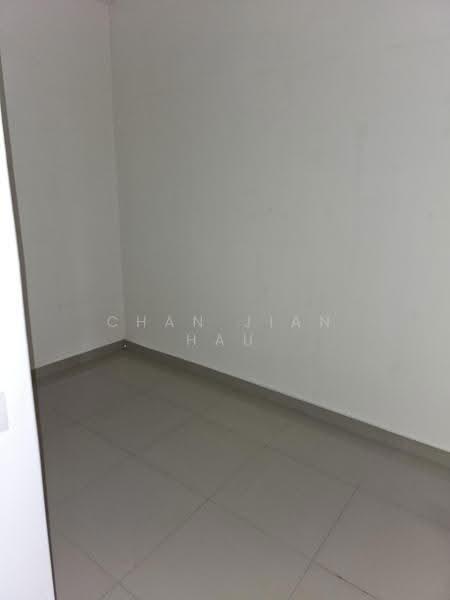Kediaman Servis untuk Dijual di The Wharf Residence - Chan Jian Hau - PropertyGuru.com.my