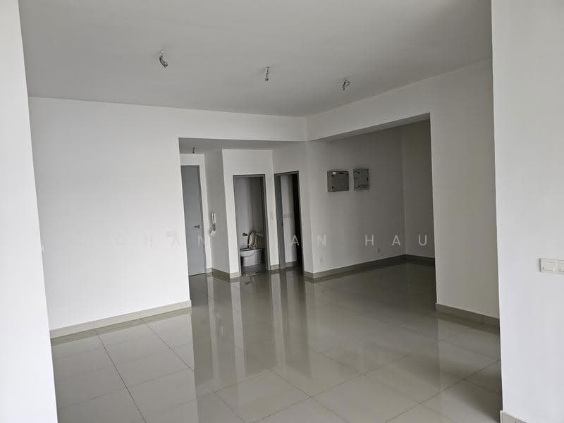 Kediaman Servis untuk Dijual di The Wharf Residence - Chan Jian Hau - Bathroom - PropertyGuru.com.my