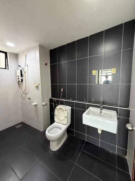 Service Residence for Rent at The Garden Residences - Joanne Lau - Bathroom - PropertyGuru.com.my