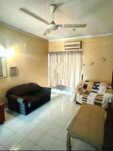 Condominium for Rent at Fawina Court - Justin Wong - Living Room - PropertyGuru.com.my