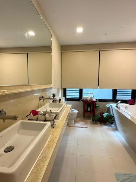 Kondominium untuk Disewa di Sastra U-Thant - jaret kok - Bathroom - PropertyGuru.com.my