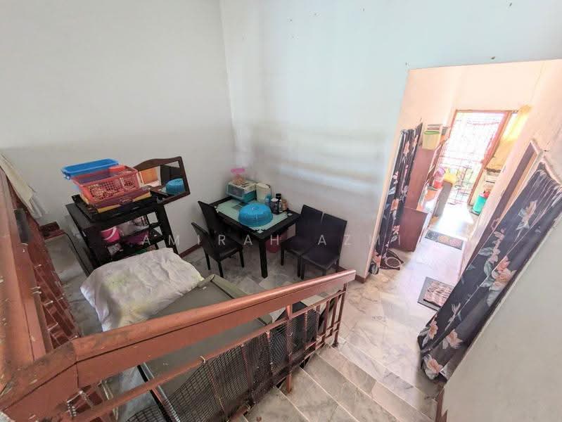 Rumah Teres 1-Tingkat untuk Dijual di Rawang (Selangor) - Amirah Azmi - Dining Room - PropertyGuru.com.my
