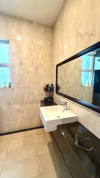 Cluster House for Sale in Setia Tropika (Johor Bahru) - Joey Chiew - Bathroom - PropertyGuru.com.my