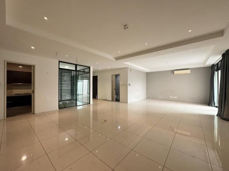 Rumah Bandar untuk Dijual di East Ledang (Iskandar Puteri (Nusajaya)) - Lee Chin Wong - Living Room - PropertyGuru.com.my