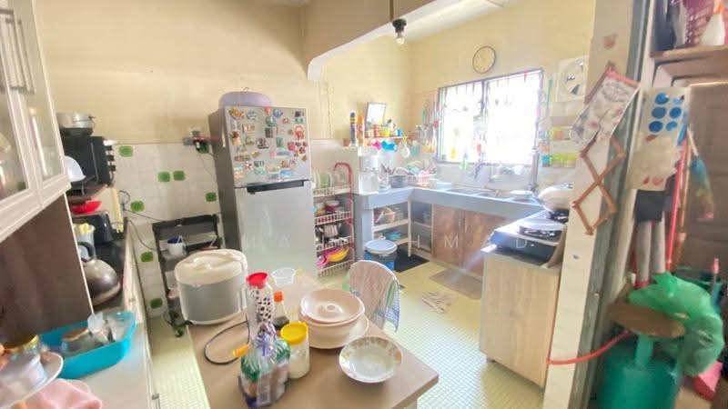 Terraced House for Sale in SS14 (Subang Jaya) - Azman Ahmad - Kitchen - PropertyGuru.com.my