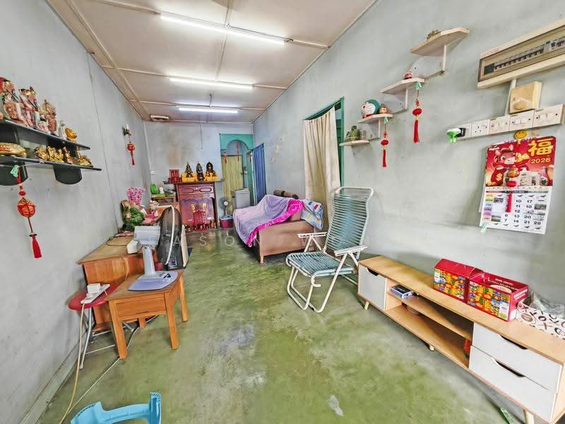 Rumah Teres 1-Tingkat untuk Dijual di Taman Cheras Perdana (Cheras) - Eason Wong - Living Room - PropertyGuru.com.my