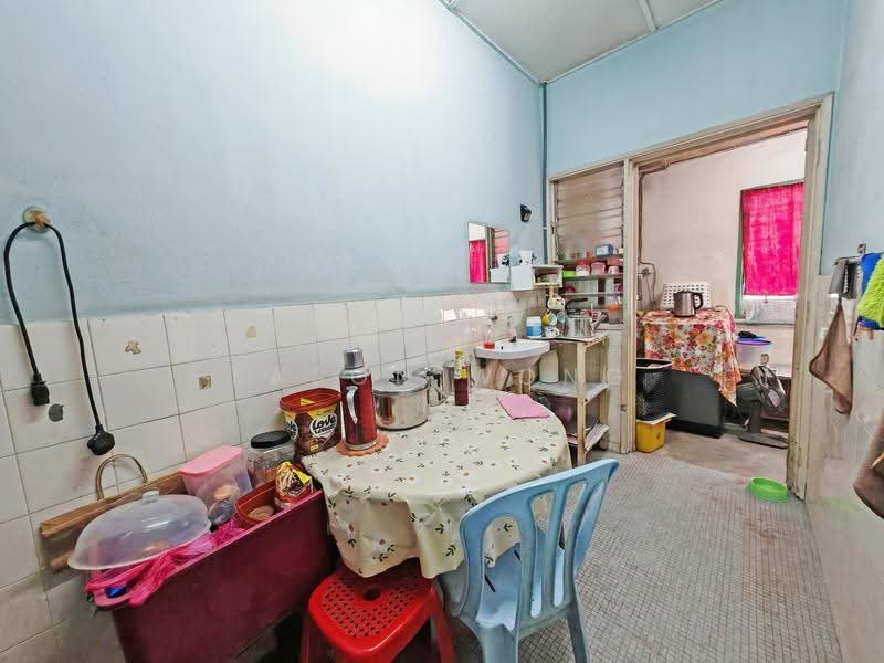 Rumah Teres 1-Tingkat untuk Dijual di Taman Cheras Perdana (Cheras) - Eason Wong - Kitchen - PropertyGuru.com.my