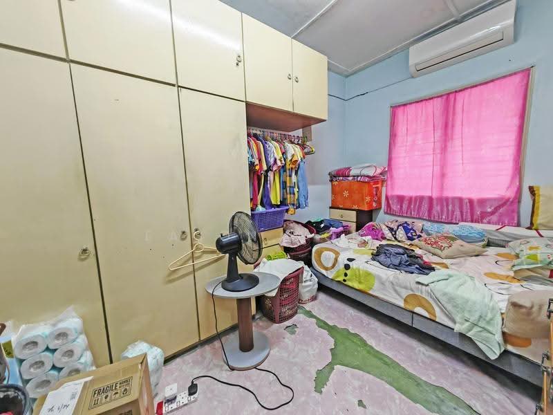 Rumah Teres 1-Tingkat untuk Dijual di Taman Cheras Perdana (Cheras) - Eason Wong - Bedroom - PropertyGuru.com.my