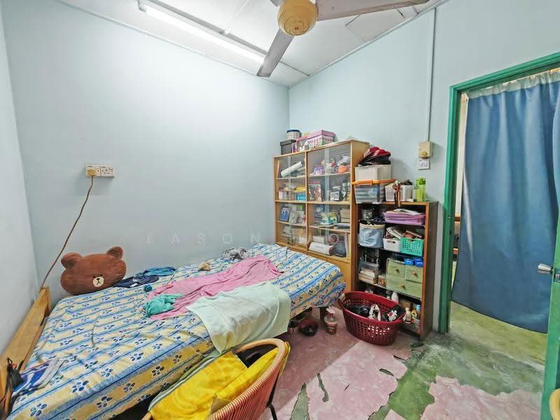 Rumah Teres 1-Tingkat untuk Dijual di Taman Cheras Perdana (Cheras) - Eason Wong - Bedroom - PropertyGuru.com.my