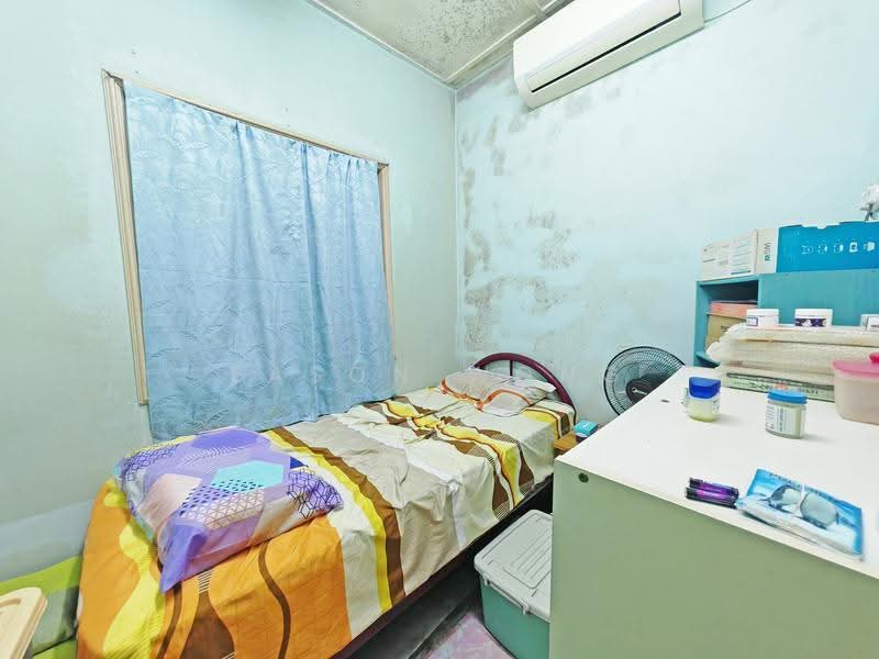 Rumah Teres 1-Tingkat untuk Dijual di Taman Cheras Perdana (Cheras) - Eason Wong - Bedroom - PropertyGuru.com.my
