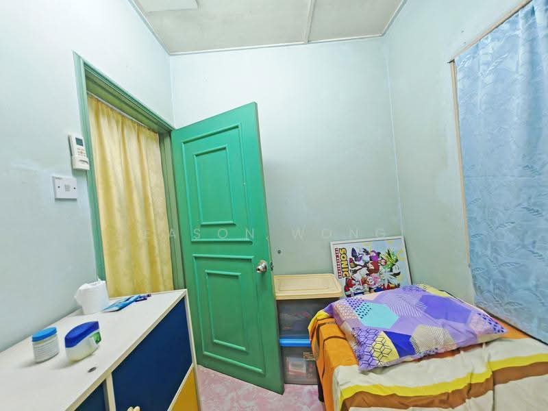 Rumah Teres 1-Tingkat untuk Dijual di Taman Cheras Perdana (Cheras) - Eason Wong - Bedroom - PropertyGuru.com.my