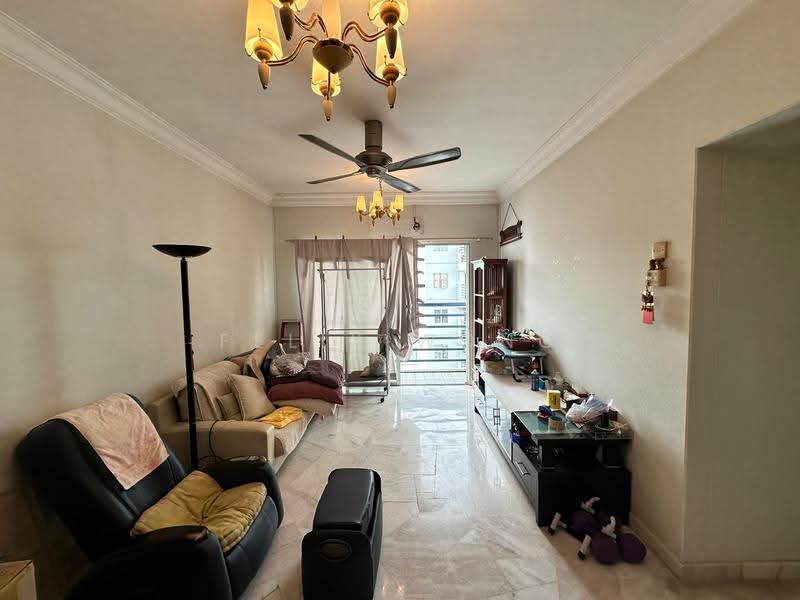 Pangsapuri untuk Disewa di Akasia Apartment - Felix Wong - Living Room - PropertyGuru.com.my