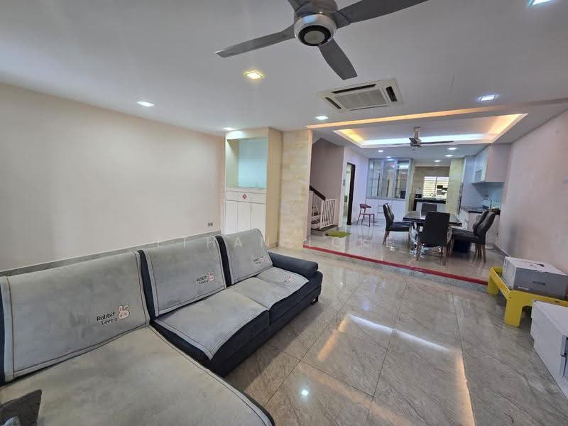 2-storey Terraced House for Rent in Taman Bukit Maluri (Kepong) - Ethan Loke - Living Room - PropertyGuru.com.my