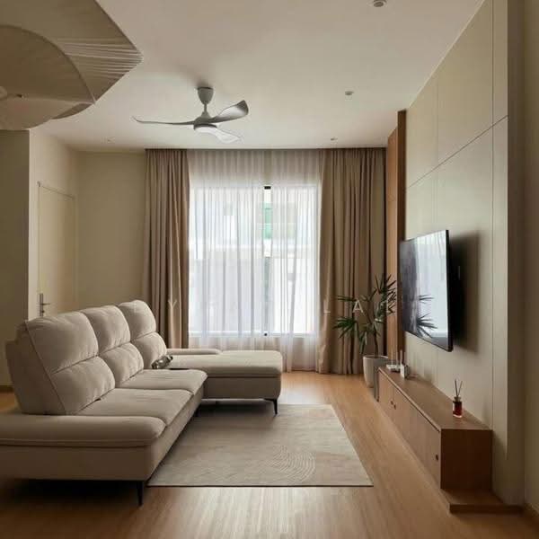 1-storey Terraced House for Sale in Cyberjaya (Selangor) - Dylan Lai - Living Room - PropertyGuru.com.my