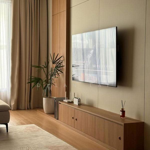 1-storey Terraced House for Sale in Cyberjaya (Selangor) - Dylan Lai - Living Room - PropertyGuru.com.my