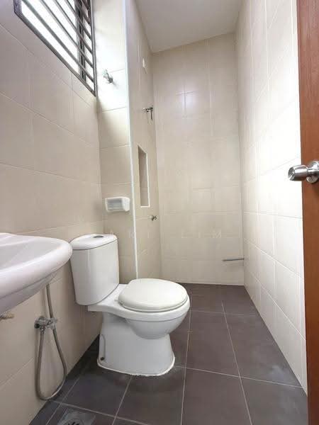 Rumah Teres 2-Tingkat untuk Disewa di Taman Seri Austin (Tebrau) - Karl Lim - PropertyGuru.com.my