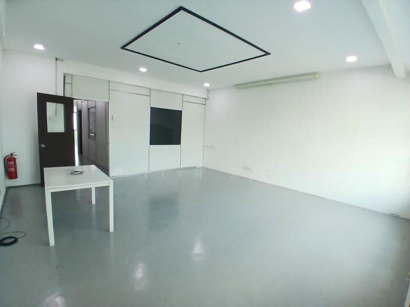 Kedai / Pejabat untuk Disewa di Klang (Selangor) - Keith See - Interior - PropertyGuru.com.my