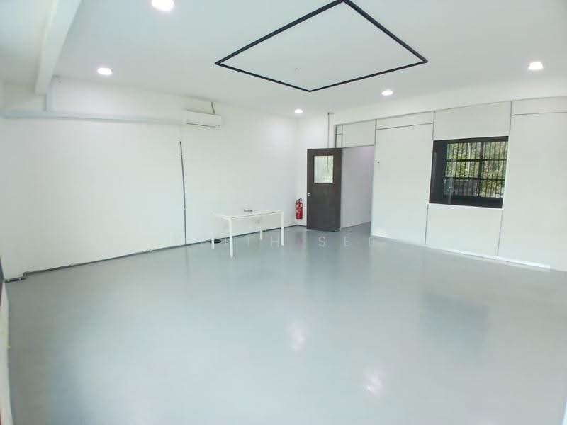 Kedai / Pejabat untuk Disewa di Klang (Selangor) - Keith See - Interior - PropertyGuru.com.my