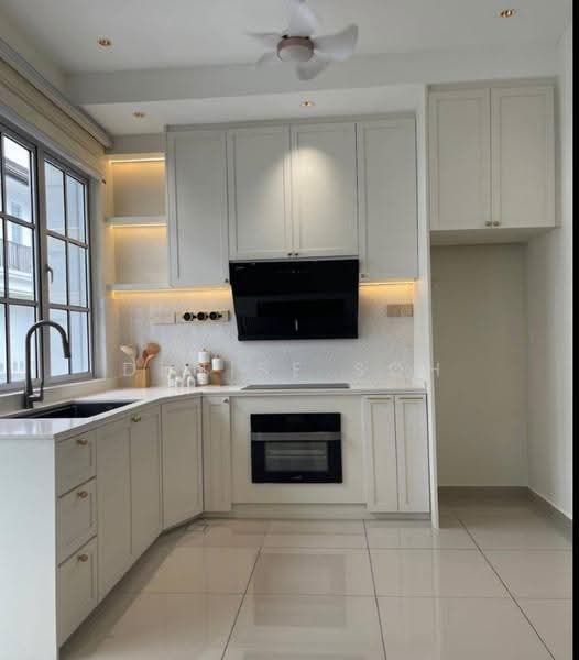 3-storey Terraced House for Sale in Sentul (Kuala Lumpur) - Denise Soh - Kitchen - PropertyGuru.com.my