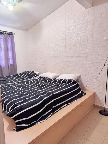 2-storey Terraced House for Sale in Taman Bukit Kempas (Tampoi) - Jack Wong - Bedroom - PropertyGuru.com.my