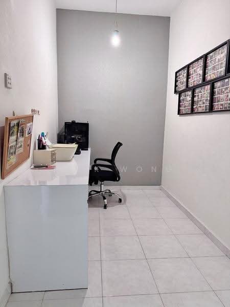 2-storey Terraced House for Sale in Taman Bukit Kempas (Tampoi) - Jack Wong - Study - PropertyGuru.com.my