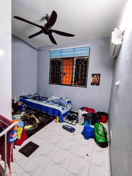 Pangsapuri untuk Dijual di Sri Melor (Mulberry Court) - Danial Mohd Zaki - Bedroom - PropertyGuru.com.my