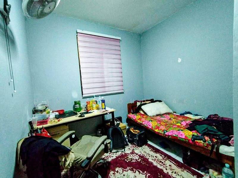 Pangsapuri untuk Dijual di Sri Melor (Mulberry Court) - Danial Mohd Zaki - Bedroom - PropertyGuru.com.my
