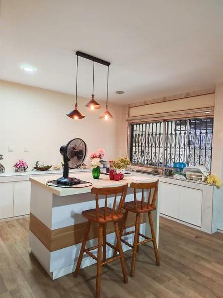 Rumah Teres 2-Tingkat untuk Dijual di Taman Kolam Air (Johor Bahru) - Stella Chia - Kitchen - PropertyGuru.com.my